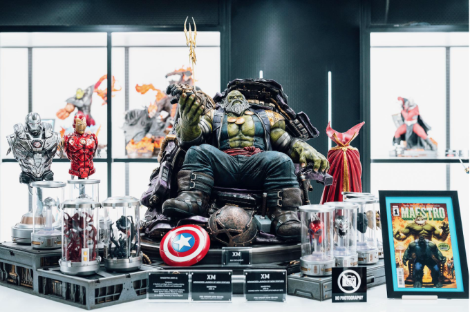 G&oacute;c trưng b&agrave;y c&aacute;c m&ocirc; h&igrave;nh thuộc Marvel Universe. Ảnh: XM Studios