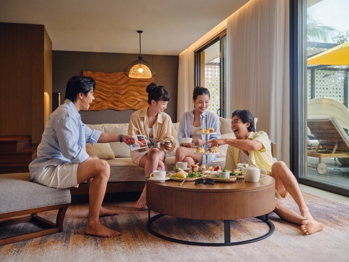 C&aacute;c bữa ăn nhẹ được phục vụ ngay tại villa ri&ecirc;ng tư. Ảnh: The Westin Resort & Spa Cam Ranh